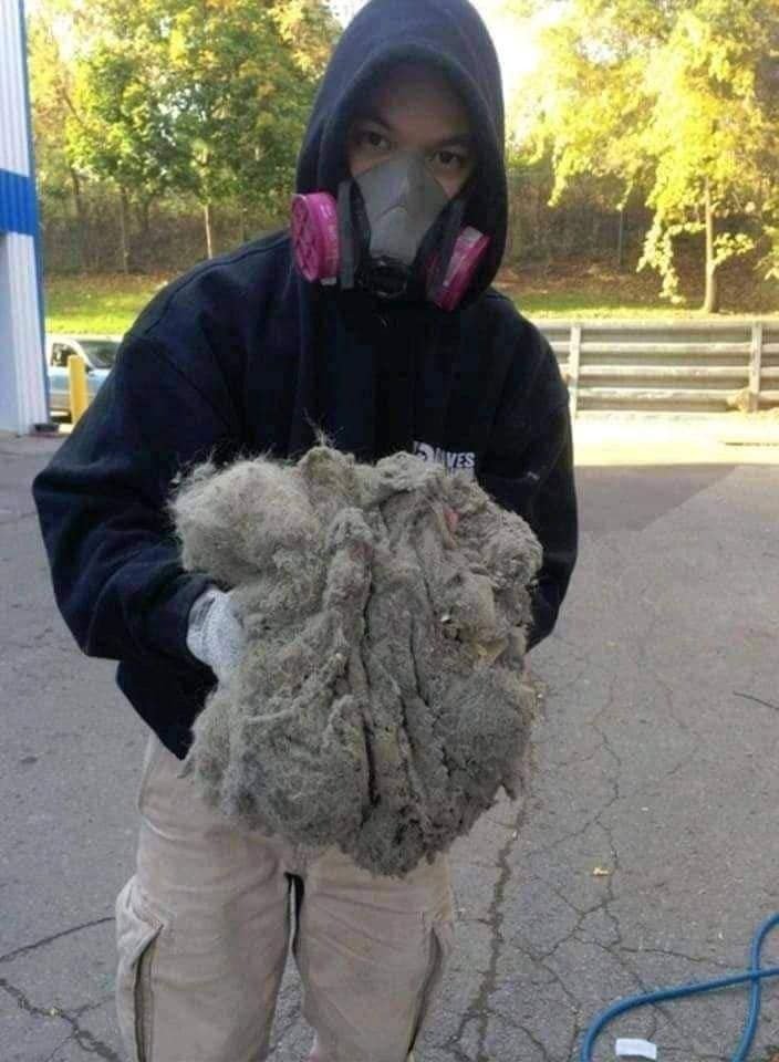 Signs you need duct odour removal